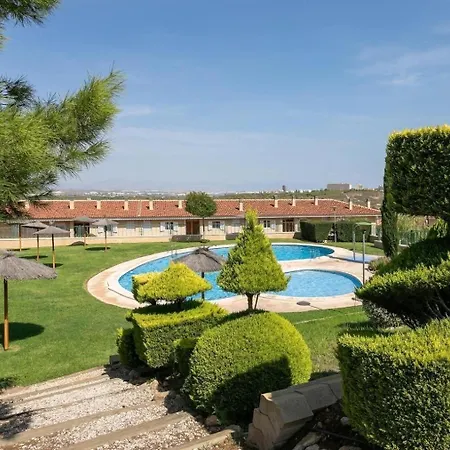 Ferienhaus Mit Gemeinschaftlichem Pool *